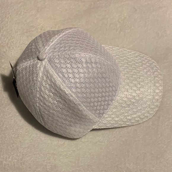 Blank White Mesh Lace hat with Tags - Picture 4 of 8